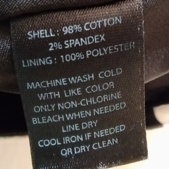 WHITE HOUSE BLACK MARKET Black & White ROSE Print Full PLEATED Skirt Sz 8 - Picture 5 of 6